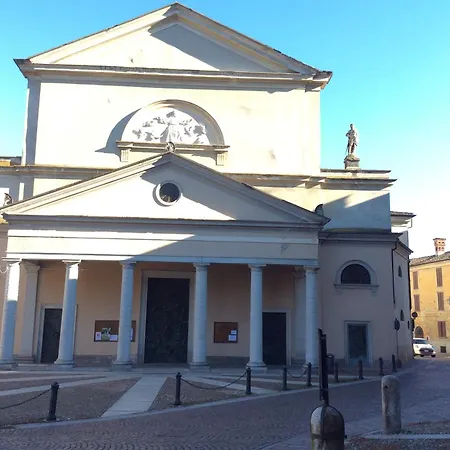 Sforza 19 * San Colombano al Lambro